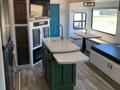 2020 Forest River Sandpiper 384QBOK