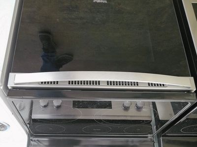 Whirlpool Stainless Smooth Top Stove~90 Day Guarantee~Can Arrange Delivery