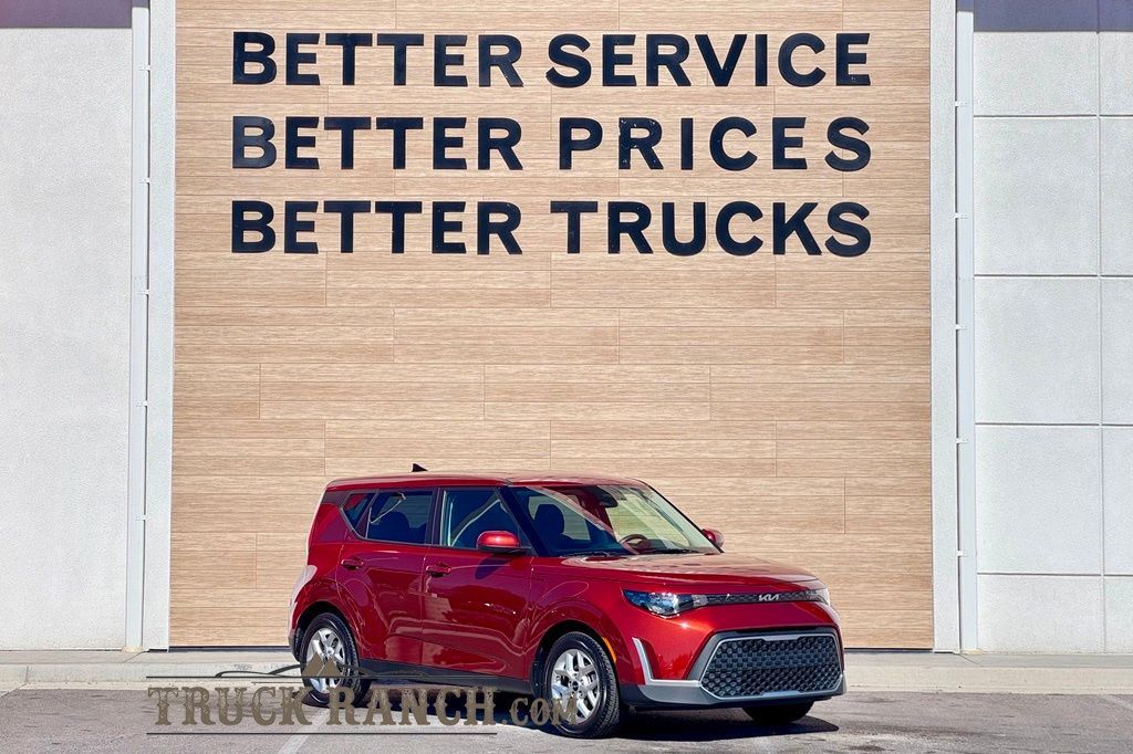 2023 Kia Soul LX