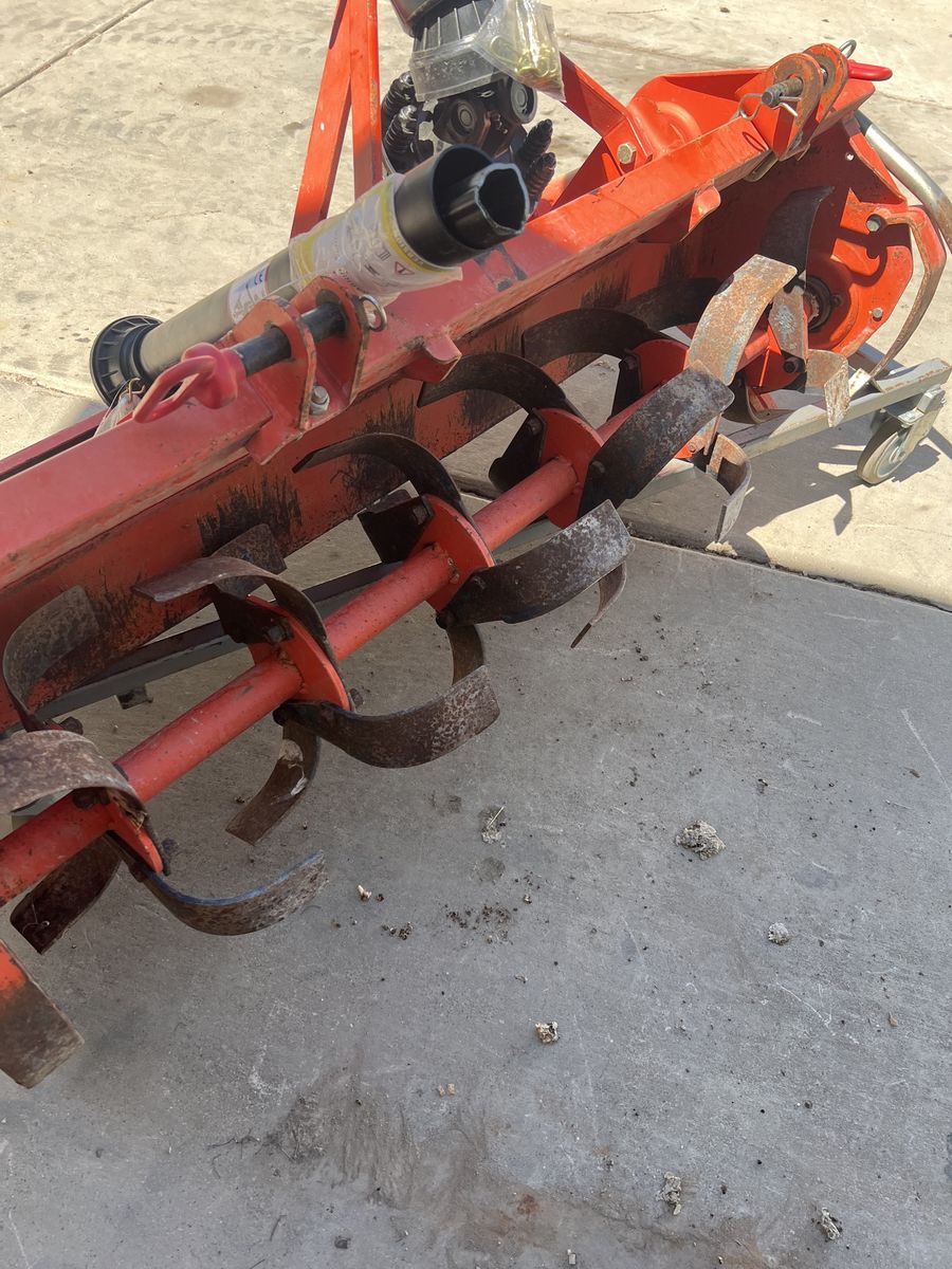 Howard Rotavator tiller.  5’