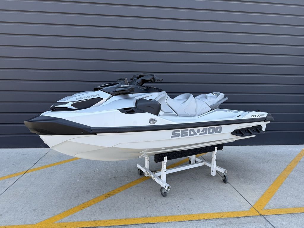 2026 Sea-Doo GTX™ Limited 325 White Pearl Premium
