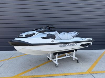 2026 Sea-Doo GTX™ Limited 325 White Pearl Premium