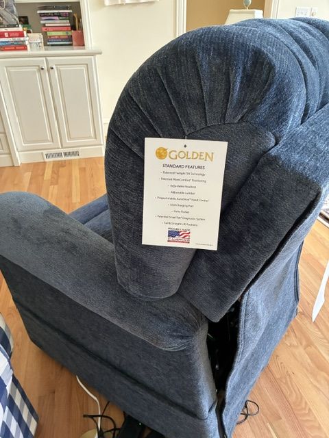BRAND NEW:  Golden PR527 Cloud Elite Lift Chair with Twilight, Heatwave & Nirvana Massage - Ashton Inc Blue Fabric