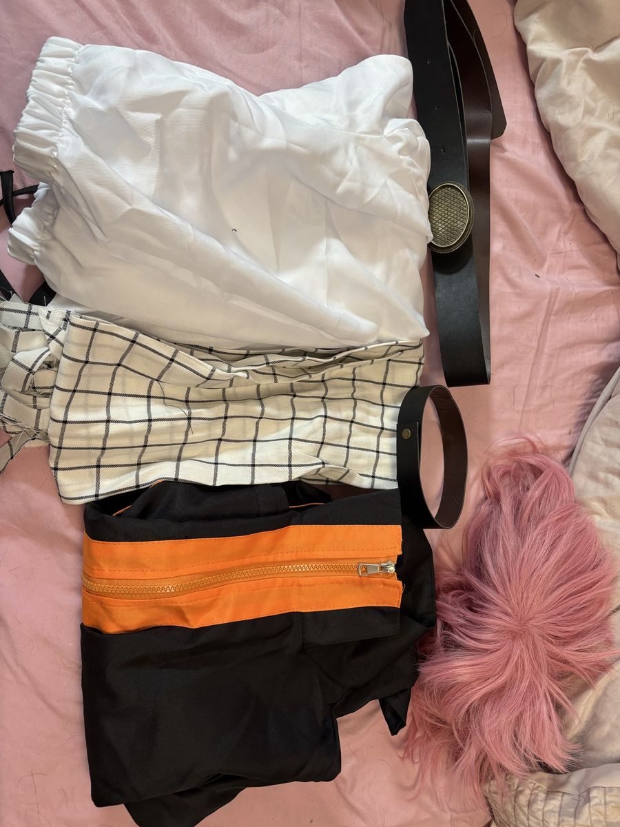 Natsu Dragneel Cosplay w/wig