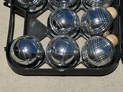 French Petanque / Boules Games