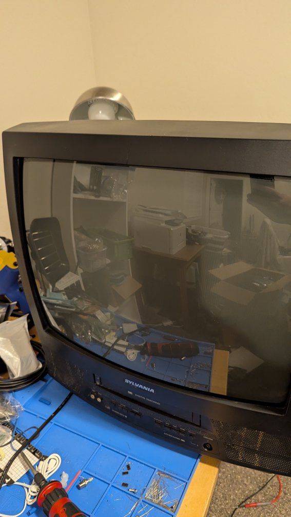 CRT 19" TV Sylvania 6319CC from 2002 - OBO