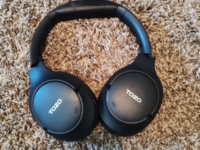 tozo noise cancelling headphones over ear Bluetooth