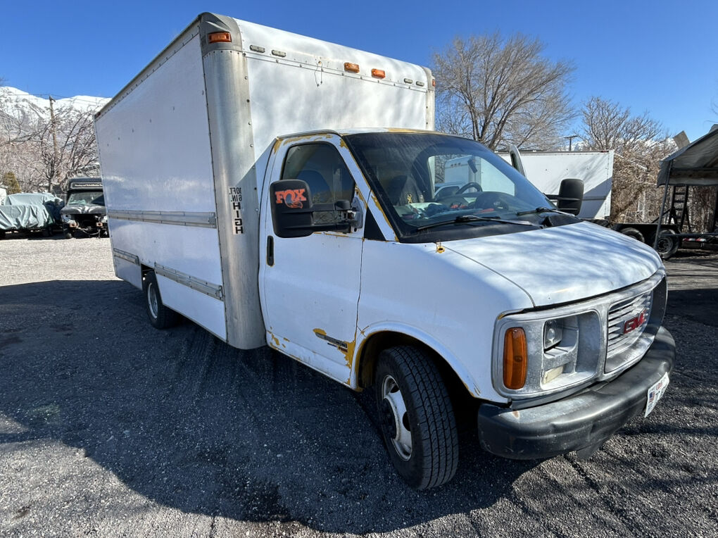 1999 GMC Savana 