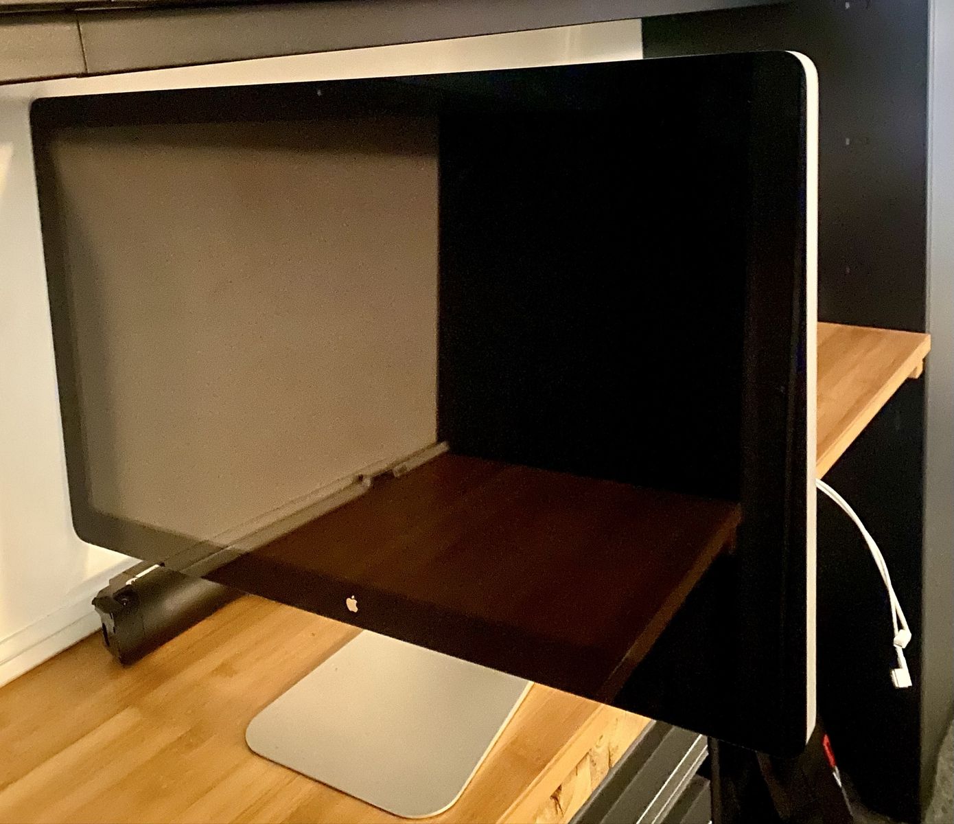 Like New 27” Apple Thunderbolt Monitor