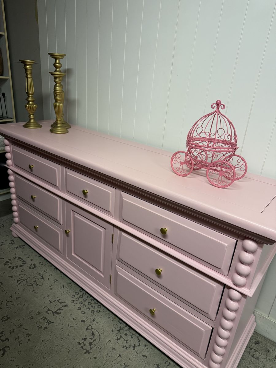 Pink Broyhill Dresser