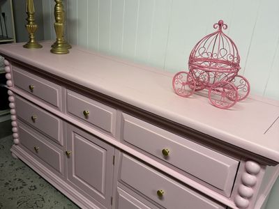 Pink Broyhill Dresser