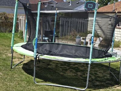 Trampoline