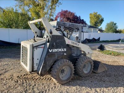 2013 Terex 50hp skidsteer low hours