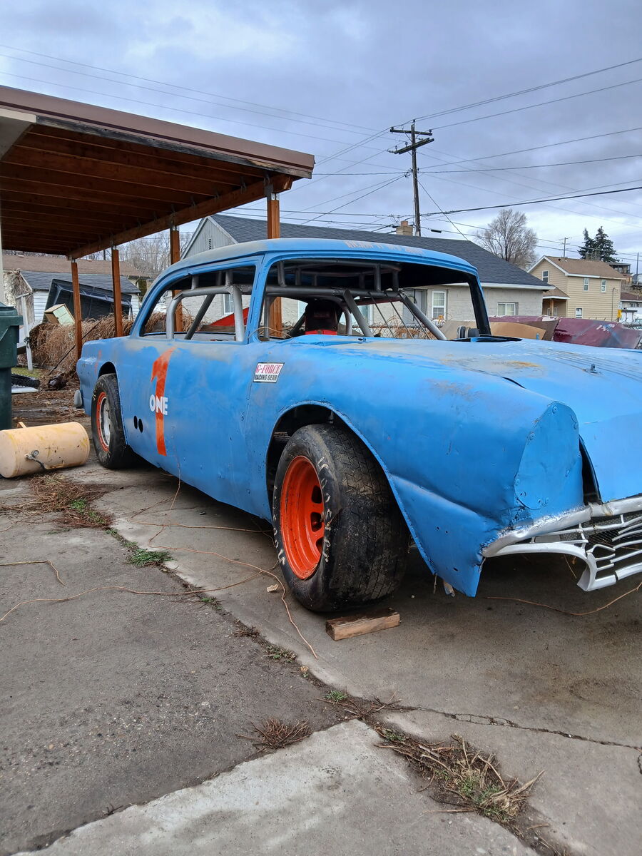 Circle track race car