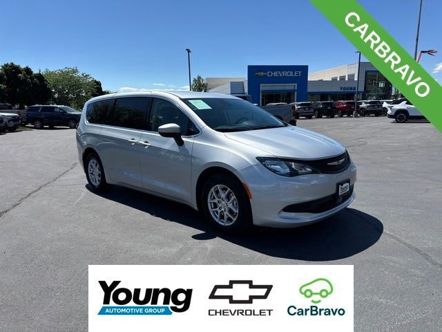2023 Chrysler Voyager LX