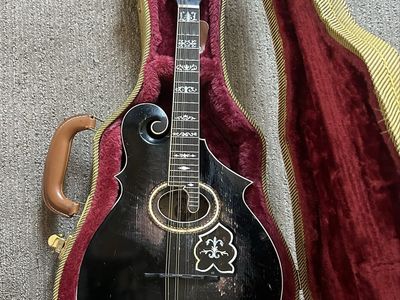 1904 Gibson F2-Artist Style Mandolin