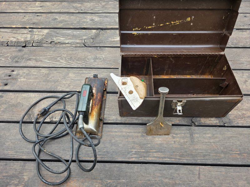 Carpet Heating Iron