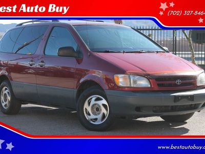 1998 Toyota Sienna LE
