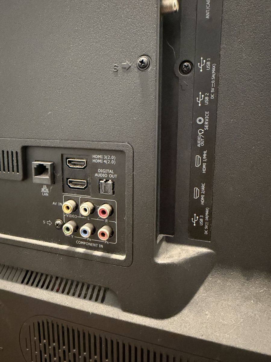 Main image 4