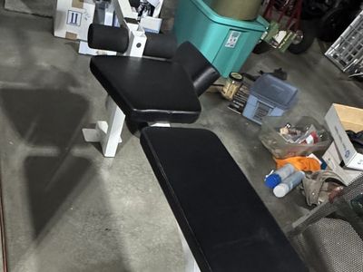 Weight Bench
