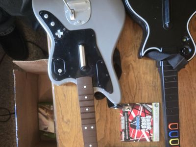 Xbox Rock Band 4 Rare Gray Jaguar + GH3 Les Paul