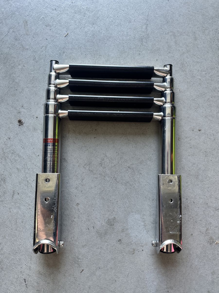 Retractable Boat Latter