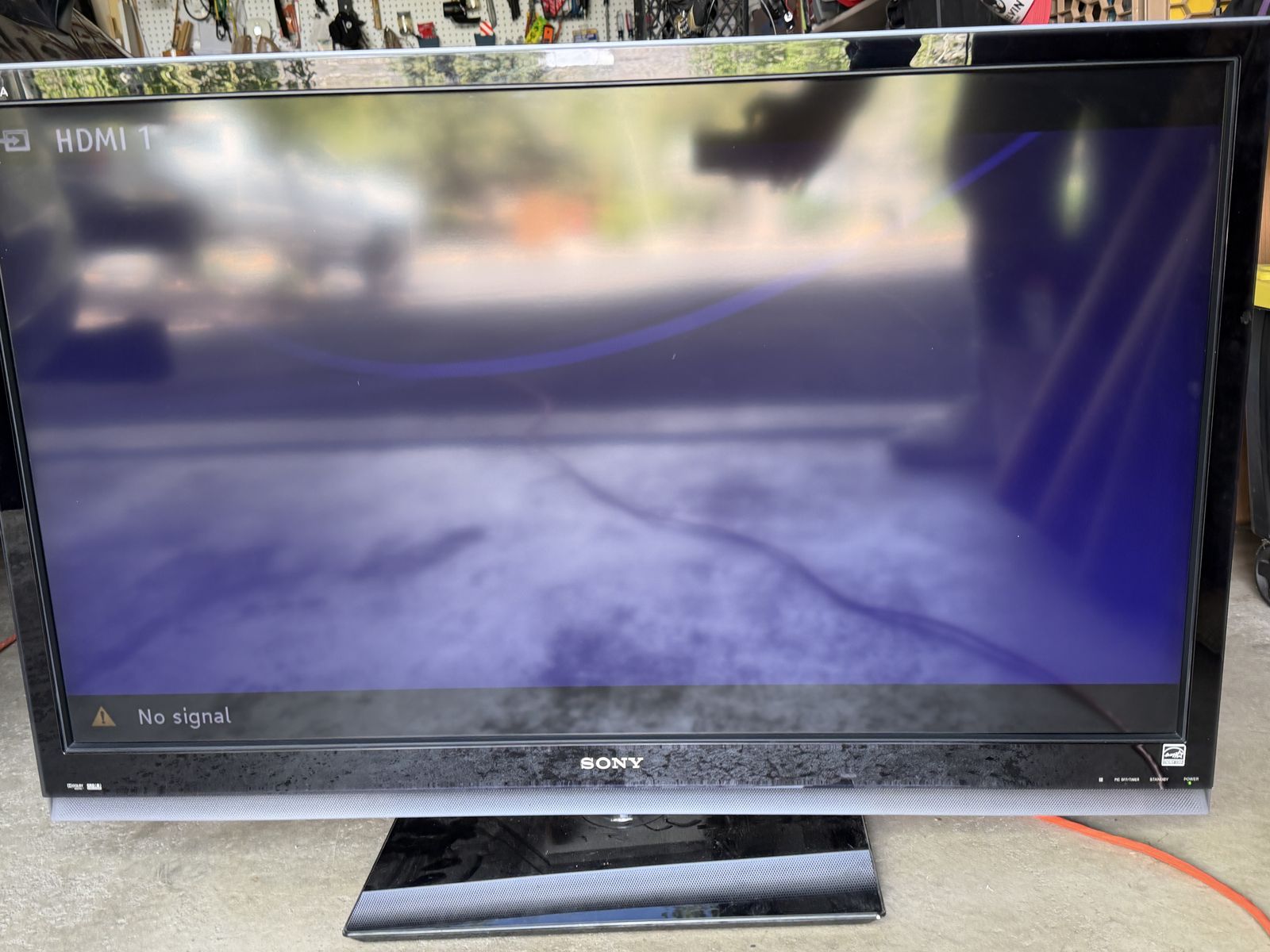 Sony Bravia 46” LCD TV – Works – Includes Heavy Duty Wall Mount