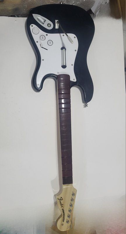 Xbox 360 Rock Band Wireless Fender  Stratocaster