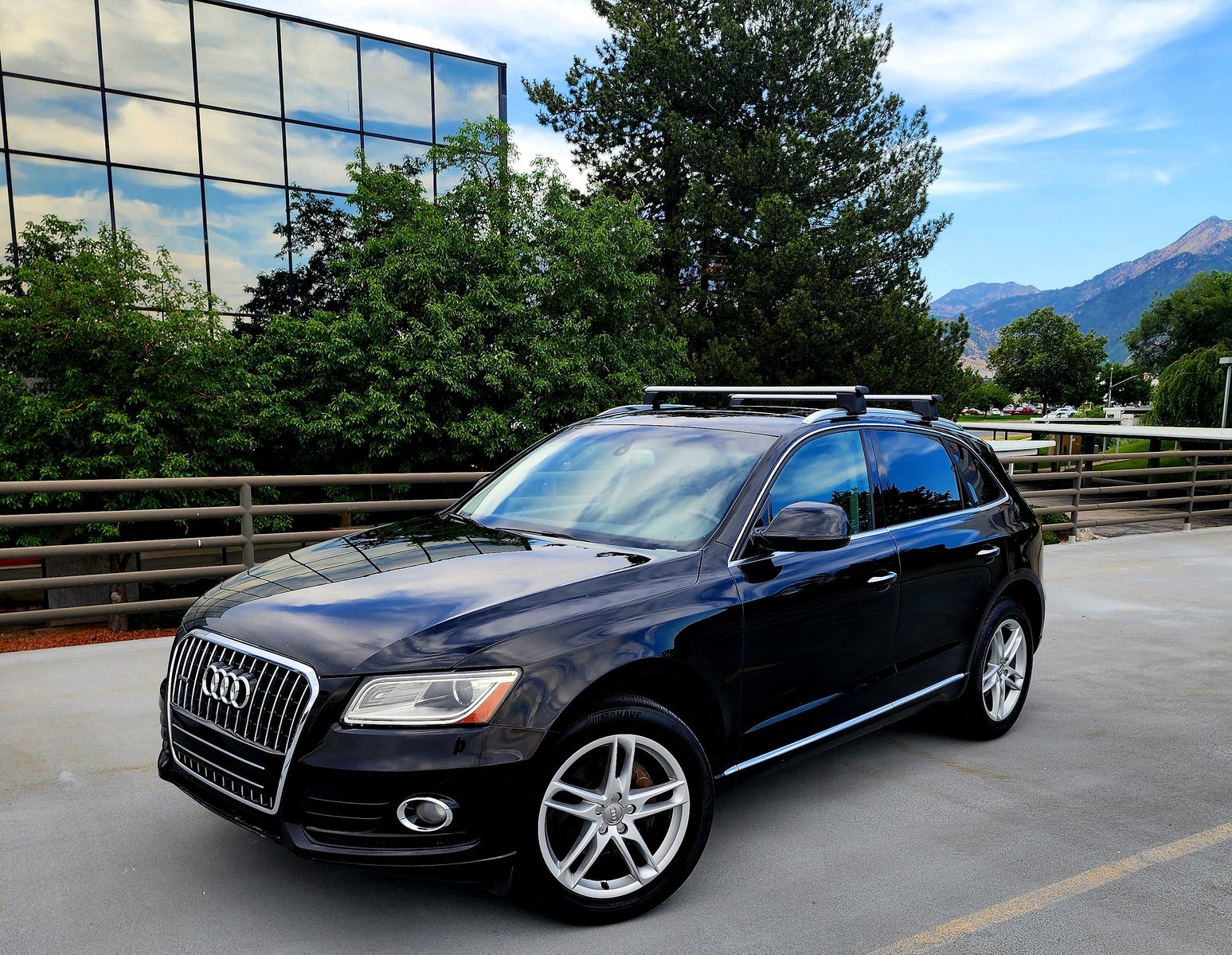 2016 AUDI Q5 2.0T quattro Premium Plus