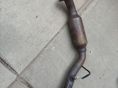 Magnaflow 1999 Ford Explorer Catalytic Converter
