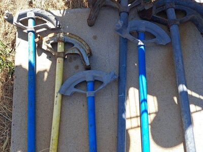 Pipe benders