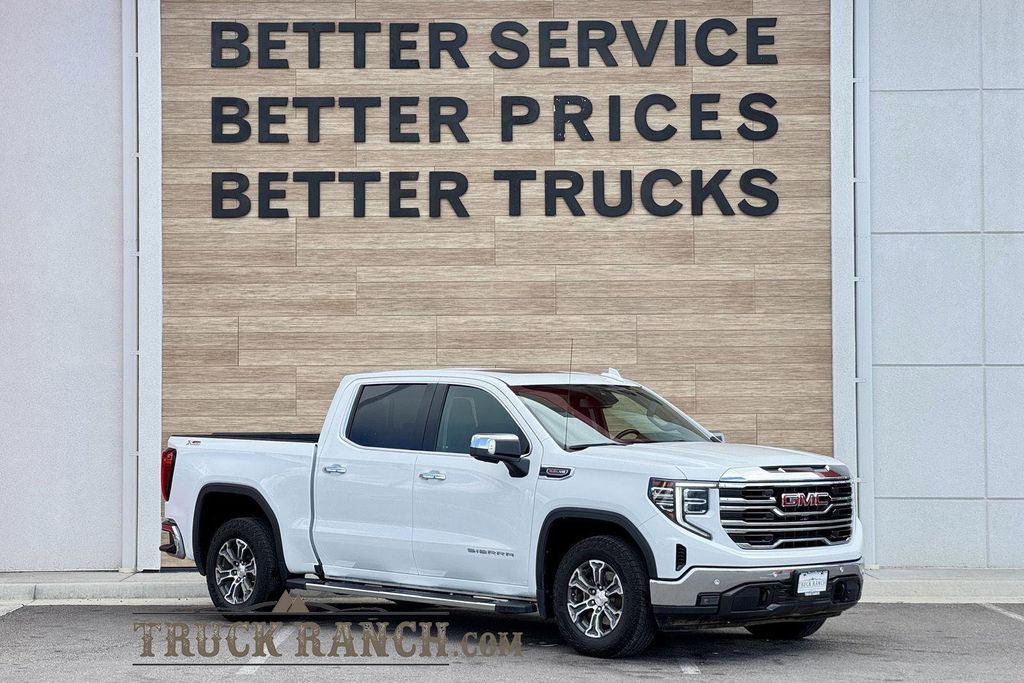 2023 GMC 1500 SLT