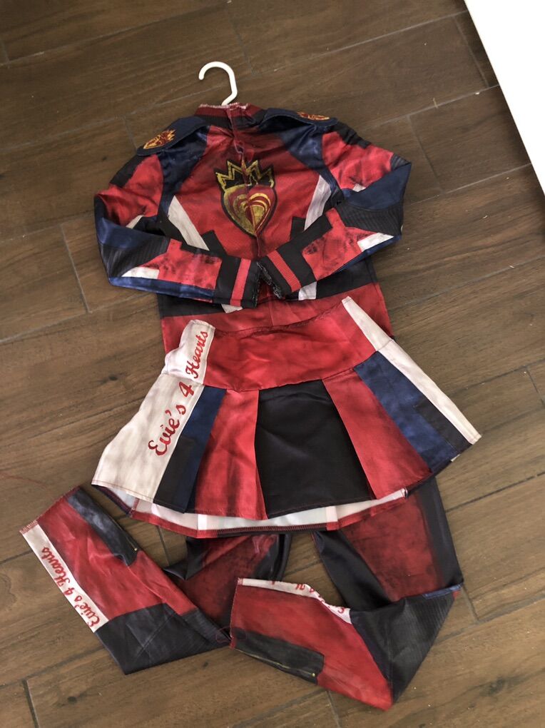 Descendents Evie Costume (Size 7-8)