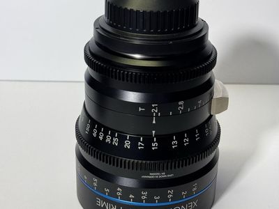 50mm T2.1 SCHNEIDER XENON FF PRIME LENS in PL MOUNT - Mint Condition!!