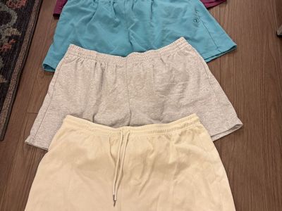 Women’s XXL Shorts $5 Each