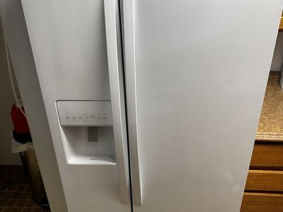 Refrigerator whirlpool
