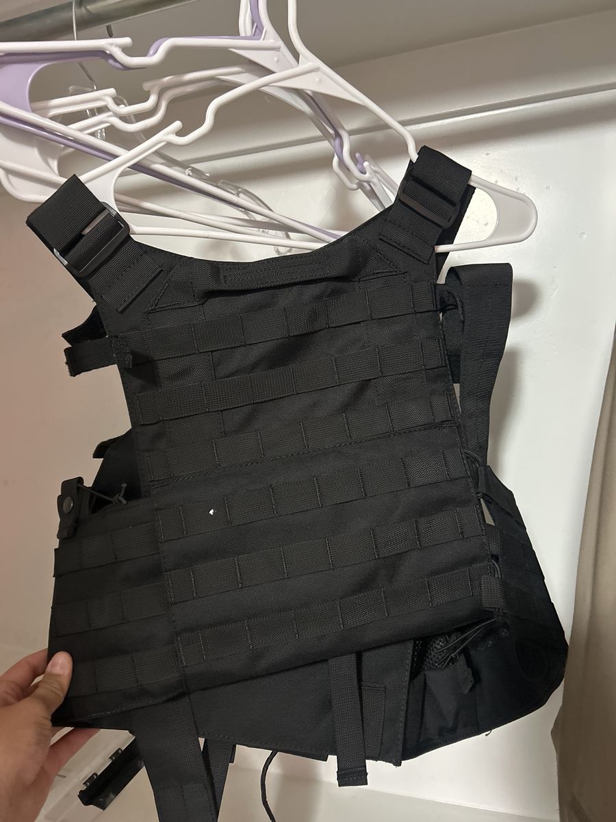 Airsoft vest