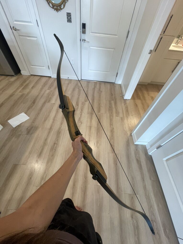 Samick Sage 62” 30lb Recurve Bow + Full Kit