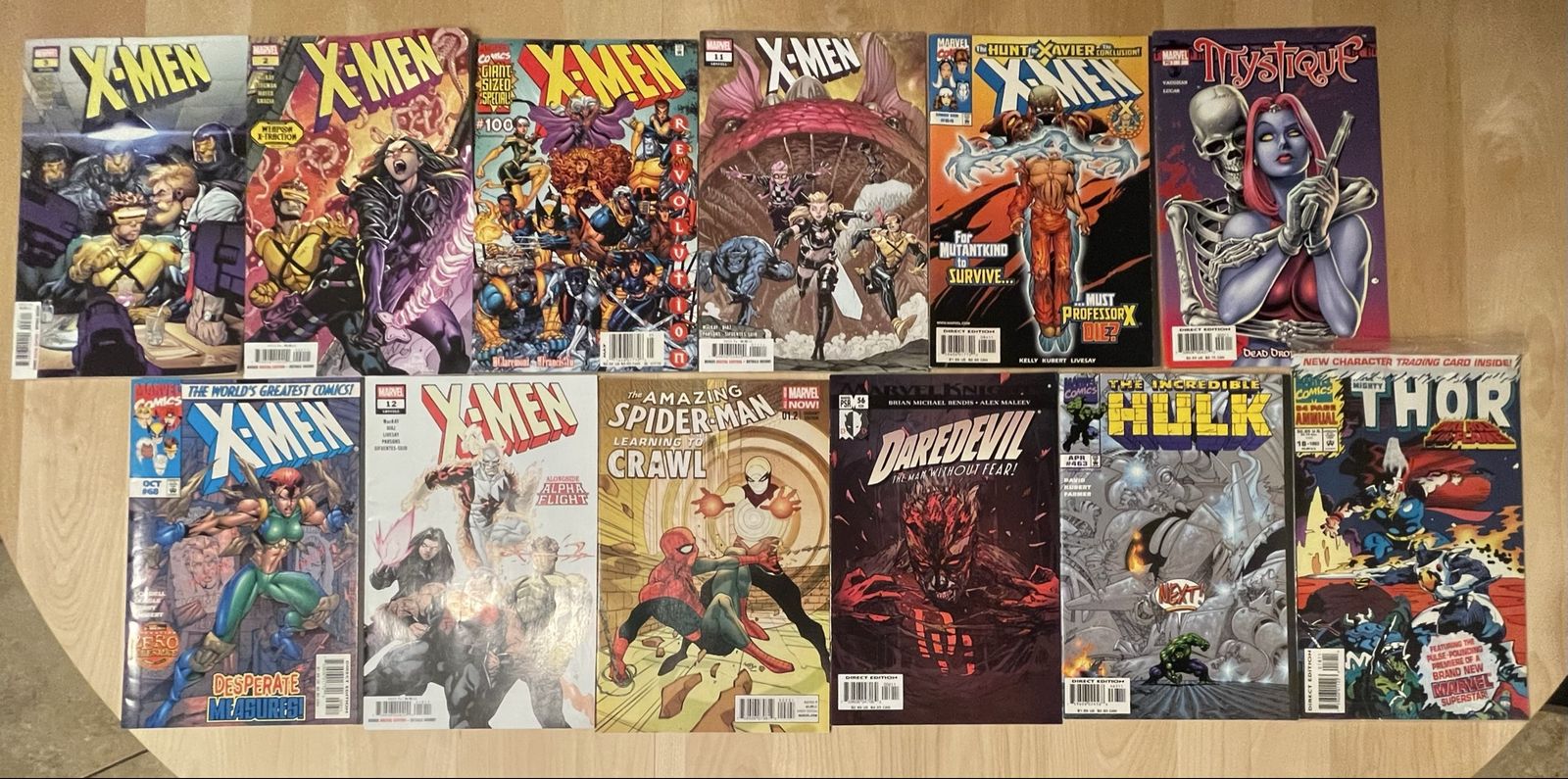 12 Modern Marvel Comic Book Mixed Lot: X-Men, Spider-Man, Hulk, Thor, Daredevil, Mystique