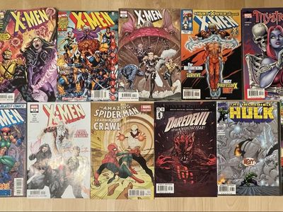 12 Modern Marvel Comic Book Mixed Lot: X-Men, Spider-Man, Hulk, Thor, Daredevil, Mystique