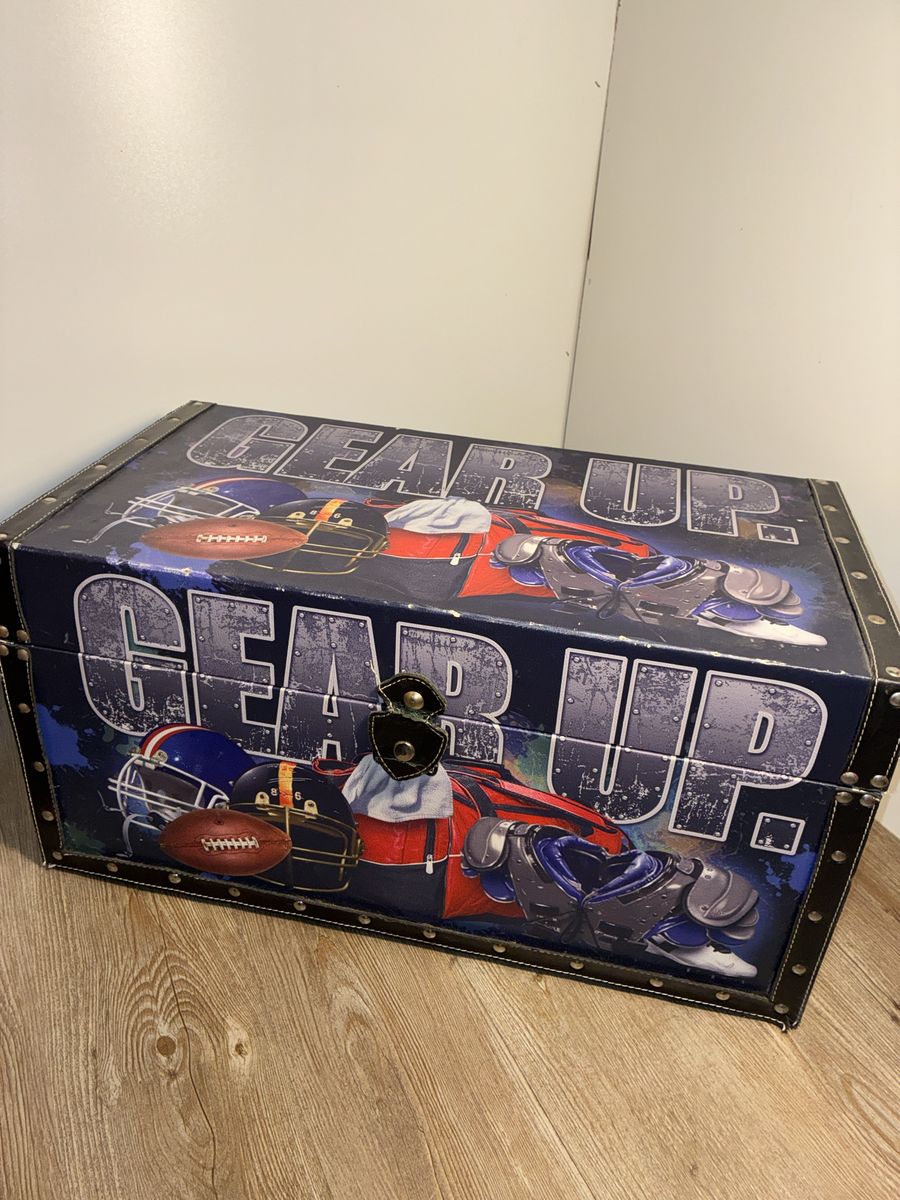 Gear Up Football Trunk / Toy Box San Francisco 49ers Memorabilia Included