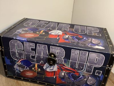 Gear Up Football Trunk / Toy Box San Francisco 49ers Memorabilia Included