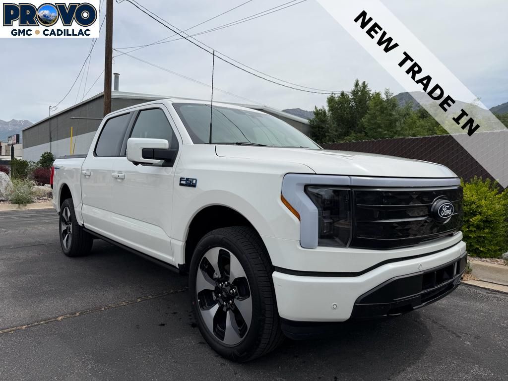 2025 Ford F-150 Lightning Platinum