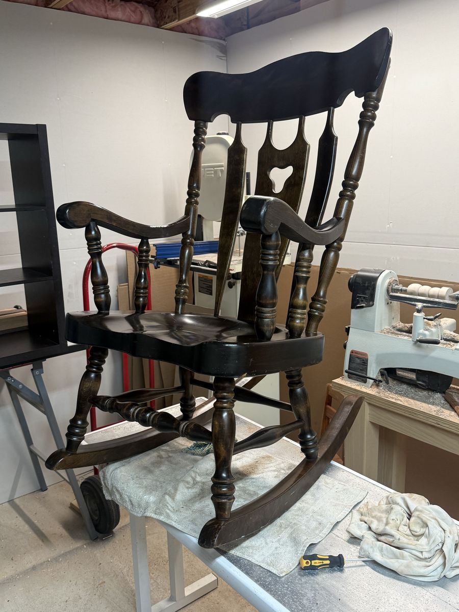 S Bent & Brothers,colonial rocking chair,