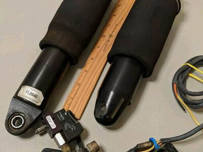 2012 Harley Davidson Dyna Street Bob FXDB legend suspension (rear)