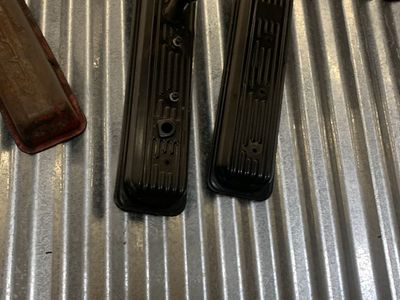 1992-1997 chev LT- 1 valve covers