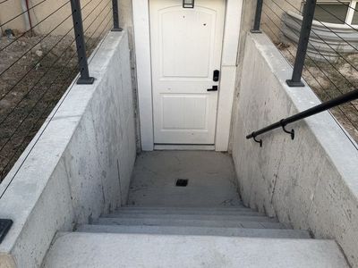 BASEMENT FOR RENT