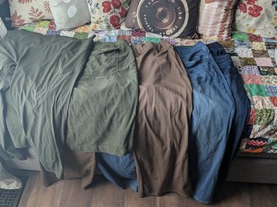 BRAND NEW! Never Worn, lot of 5 3XL Halara bottoms