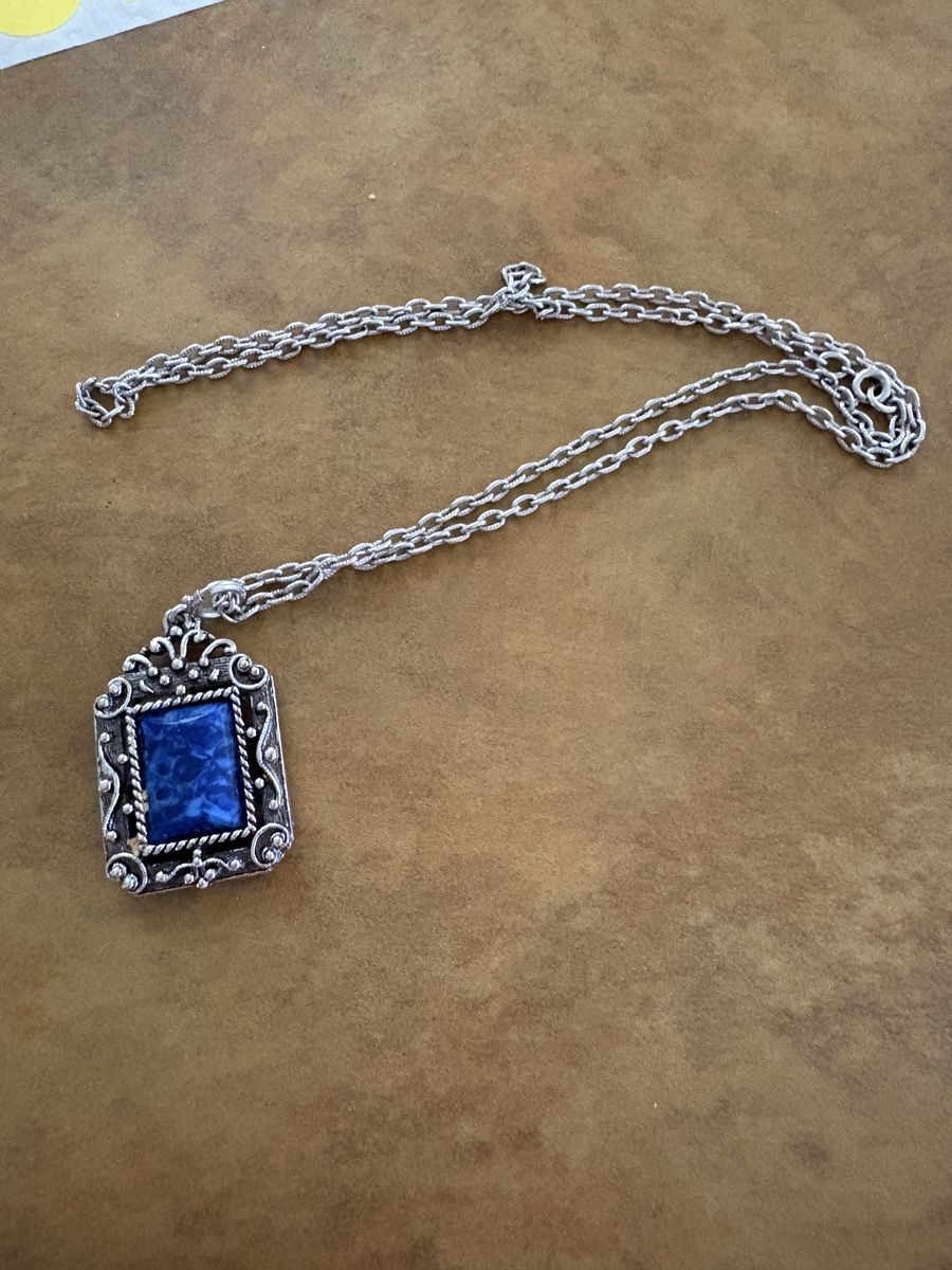 Sarah Coventry necklace 