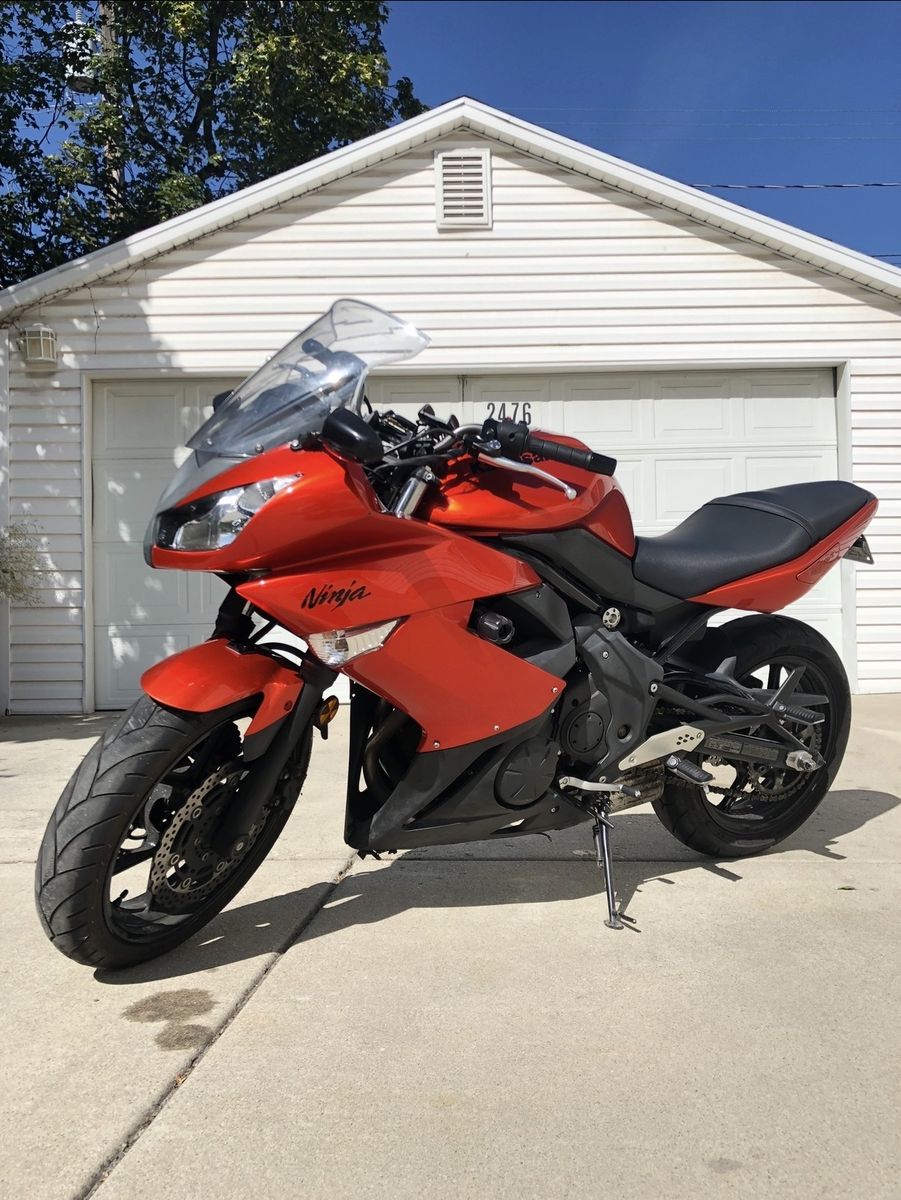 2011 Kawasaki Ninja 650 - 8,400 Original Miles